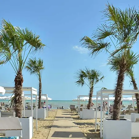Apartament Charming With Terrace By The Sea Bibione